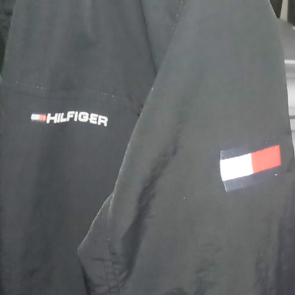 Tomny Hilfger wind breaker/ light jacket - Picture 4 of 4